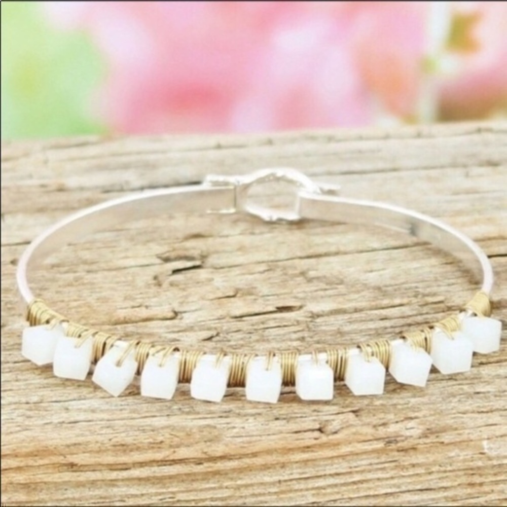 ⚡️NWT Two Toned Opaque Cube Wire Wrapped Beach Summer Crystal Square Bracelet